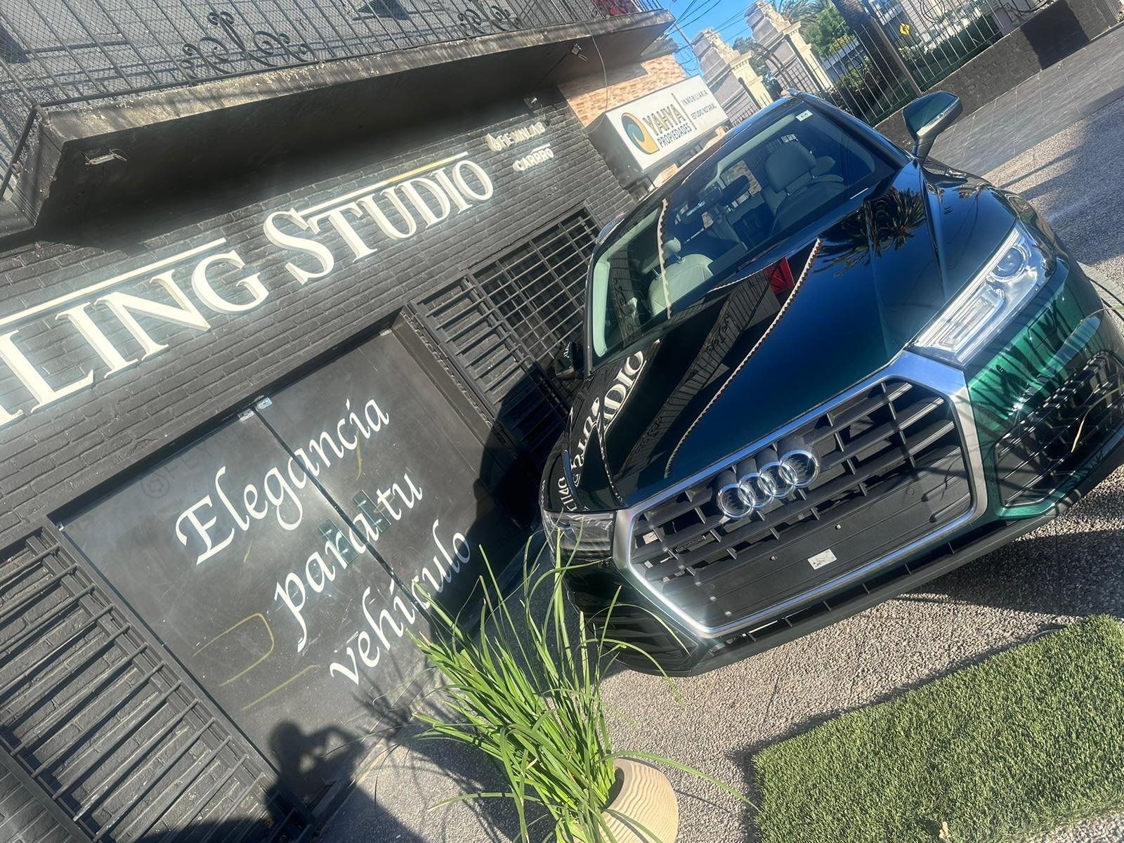 DETAILING STUDIO  
