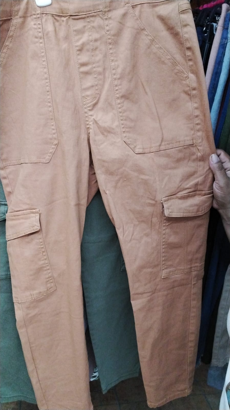 TIENDA ROPA CHETO MAL  