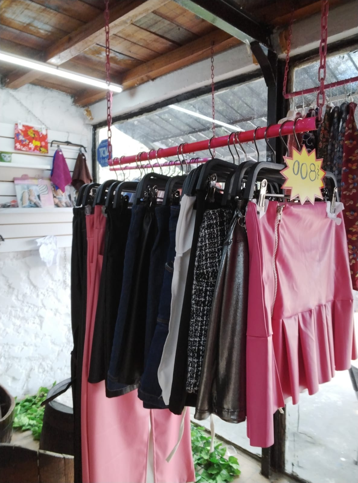 TIENDA ROPA CHETO MAL  