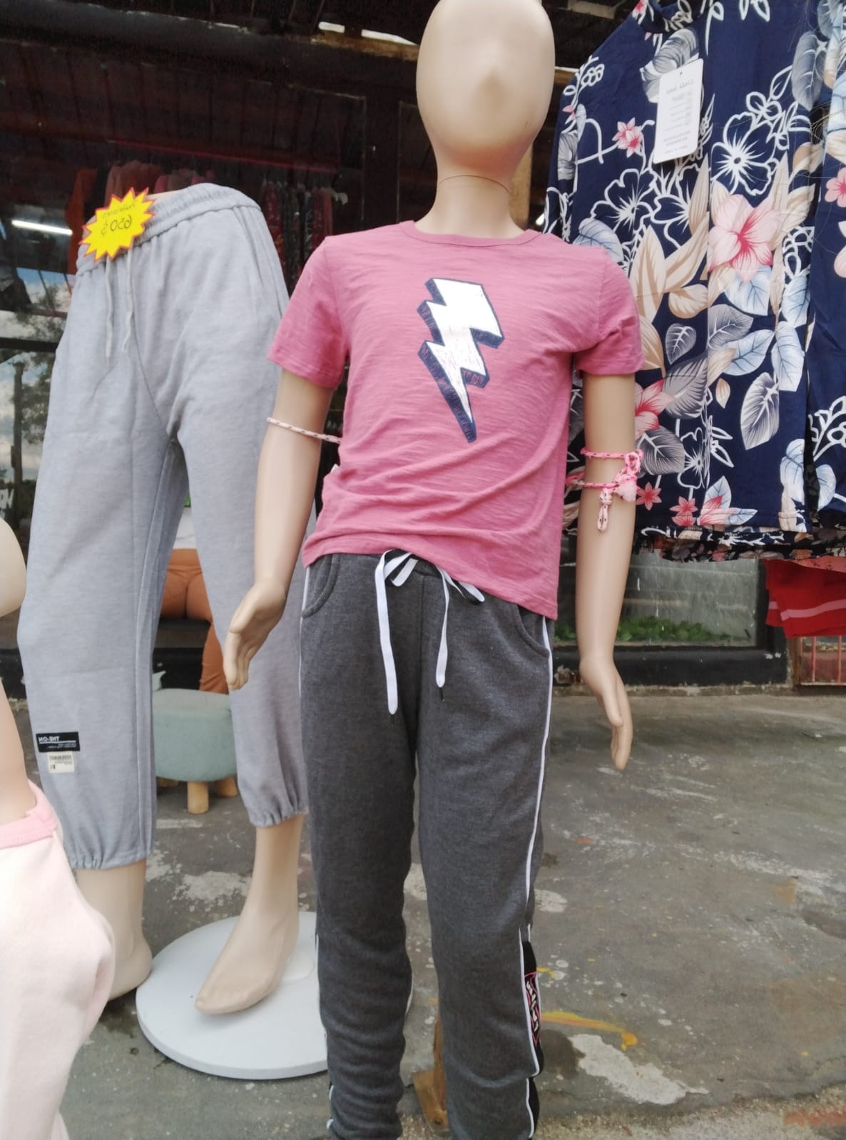 TIENDA ROPA CHETO MAL  