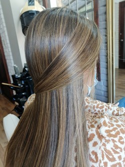 ANA MESSANO ESTILISTA 