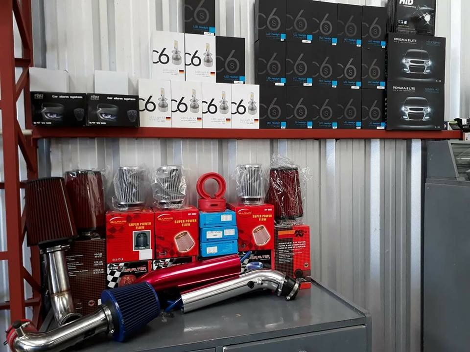 LUXURY CAR RACING ENGINES  