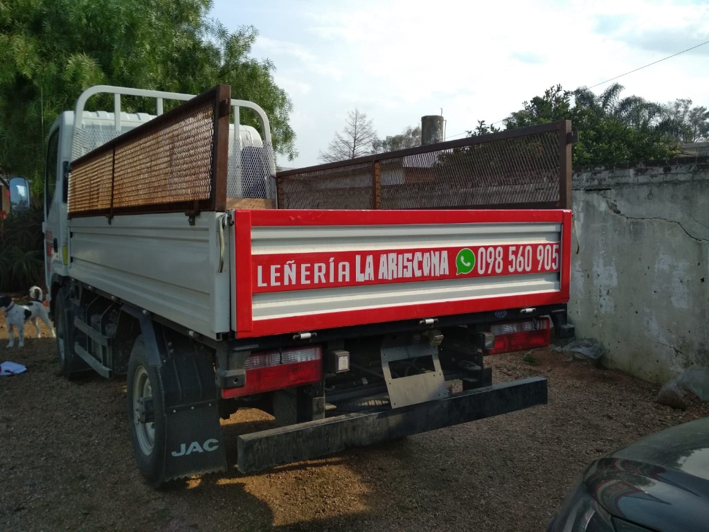 LA ARISCONA Leñeria La Ariscona 098560905 Leñeria La Ariscona 098560905