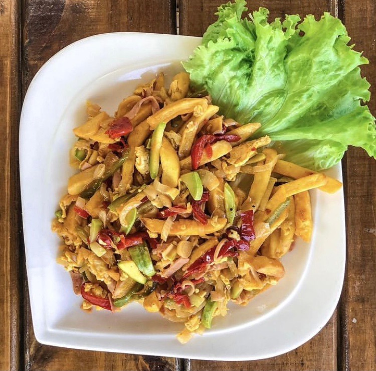 LA CANILLA Revuelto gramajo  