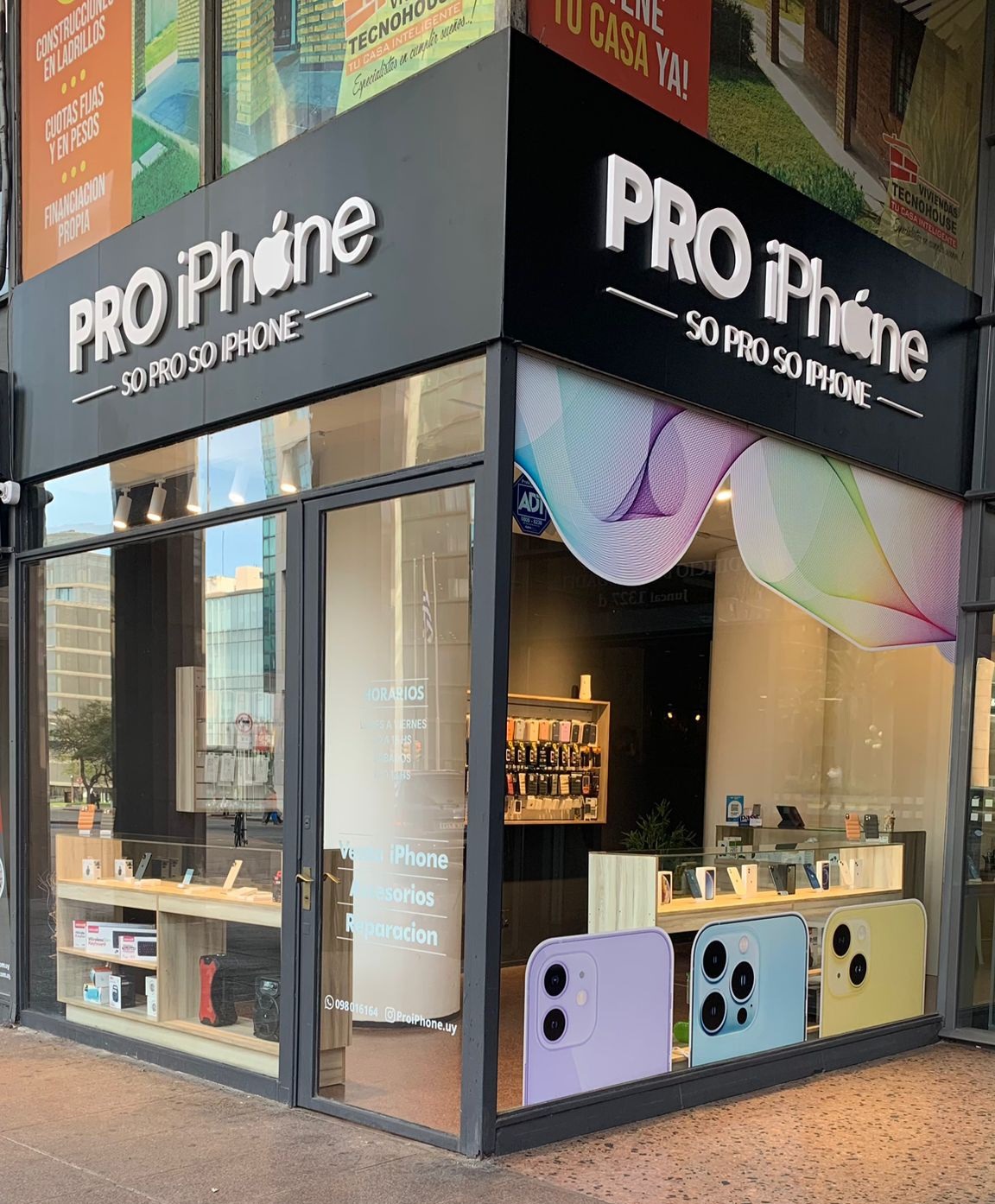 ProiPhone  