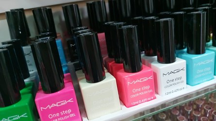 KOQUETTA INSUMOS DE UÑA 