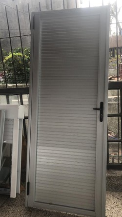 VIDRIERIA Y CARPINTERIA EN ALUMINIO VG 