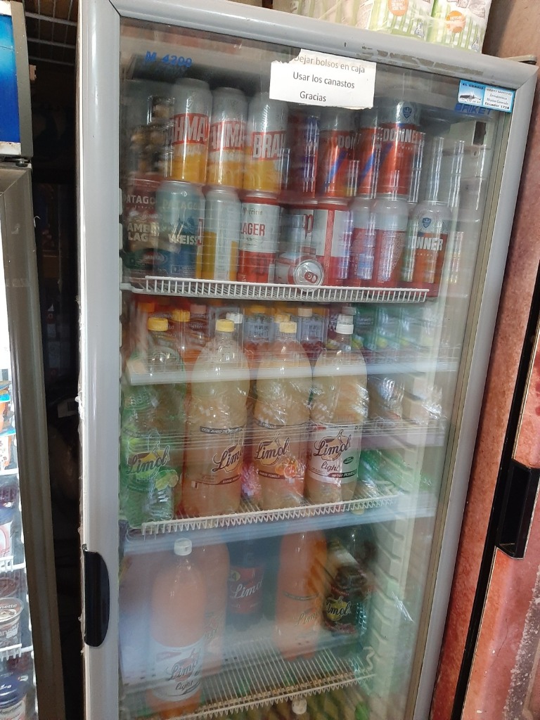 AUTOSERVICIO JULIO Y MABEL  