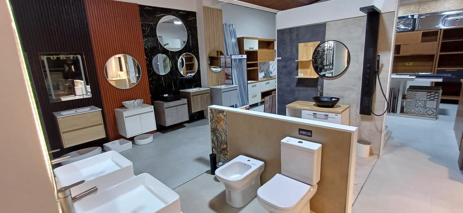 PORTICO PORTICO Equipamos tu hogar, baño y cocina.
Contamos con gr