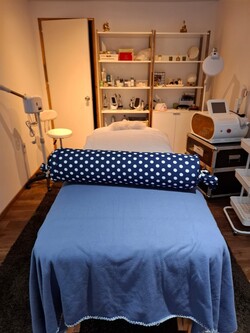 JA JACQUELINE ACOSTA 