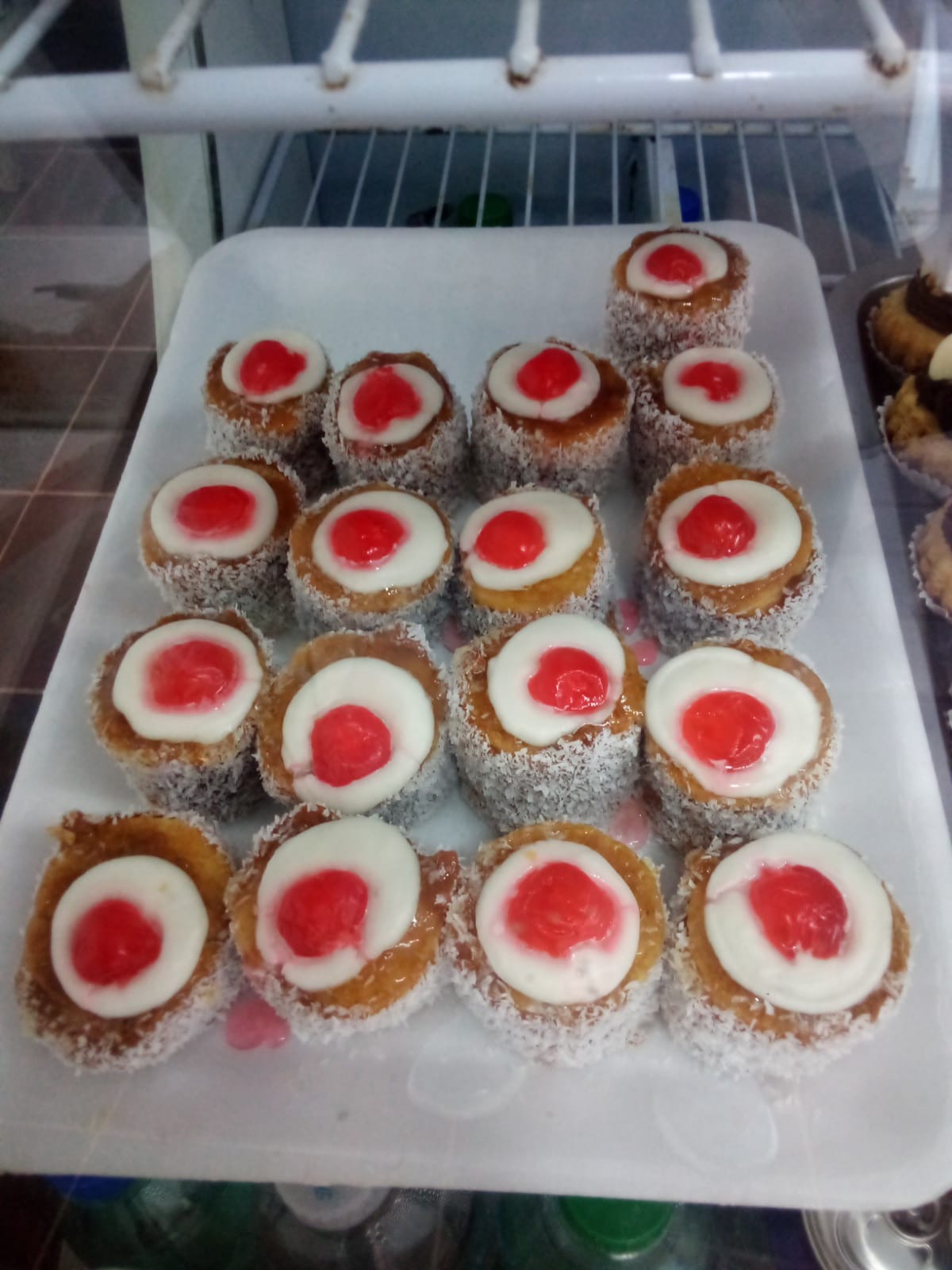 PASTELERÍA LA DUQUES  