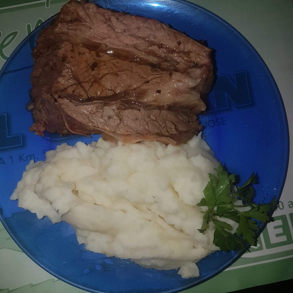 PARADOR EL CAIMAN pulpon de vacío al horno 