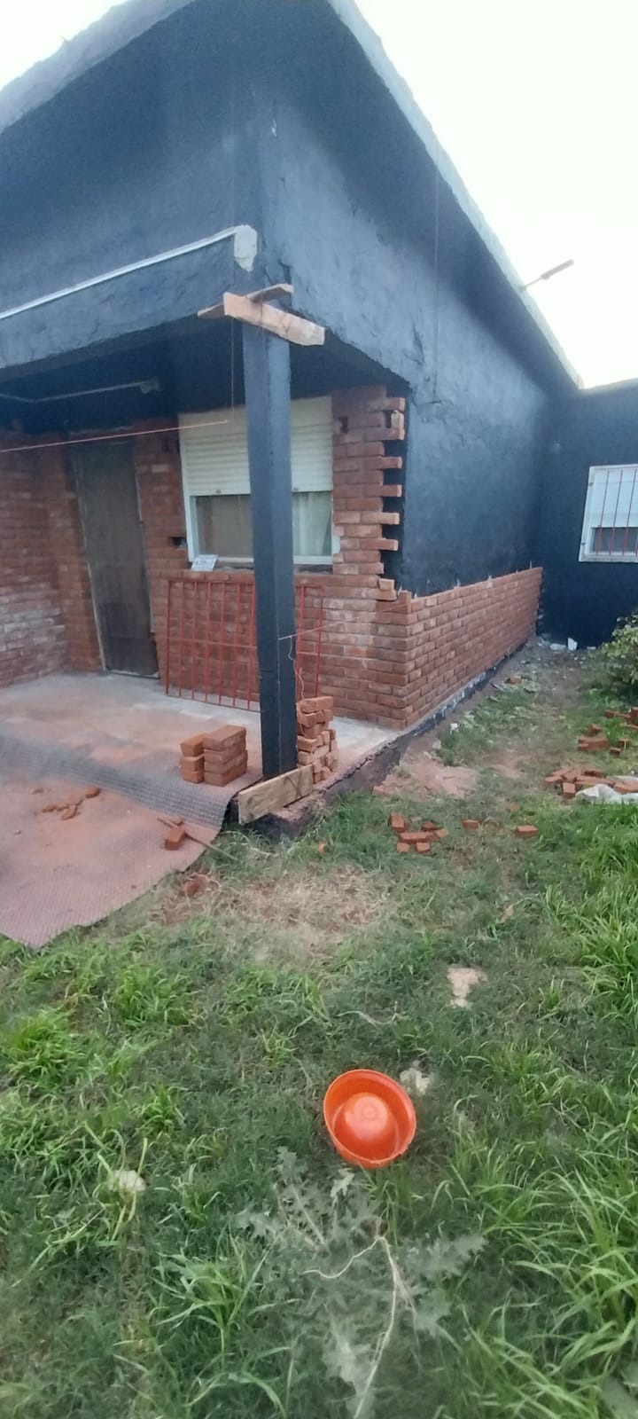 LS PINTURAS Y REFORMAS  