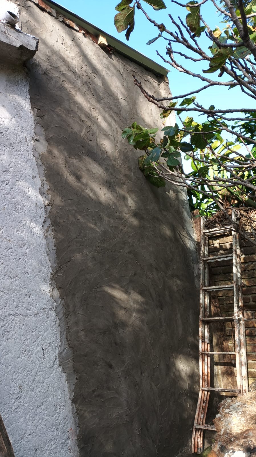 LS PINTURAS Y REFORMAS  