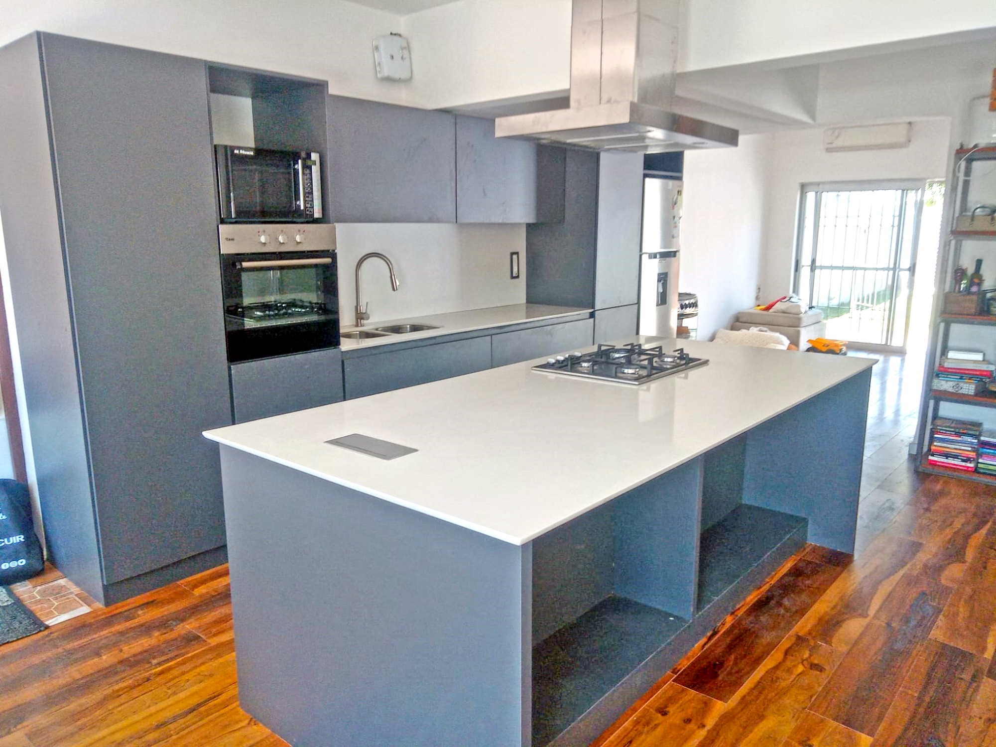 Construcciones Deleste Tu cocina 100% a medida 