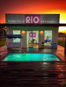 RIO PISCINAS LA CORONILLA 