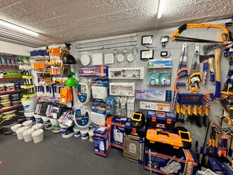 FERRETERIA PUSKIA Ferretería Puskia