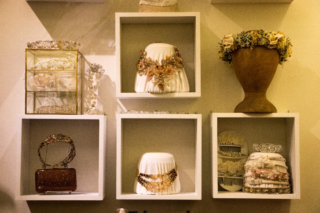 Guillermina Gallinal Accesorios Guillermina Gallinal Accesorios varios elegantes de mujer