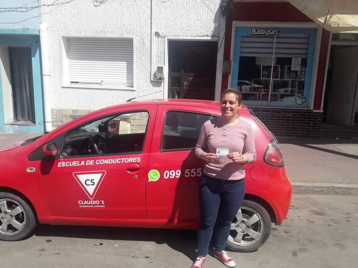 INSTRUCTOR DE MANEJO NICOLAS PONS  