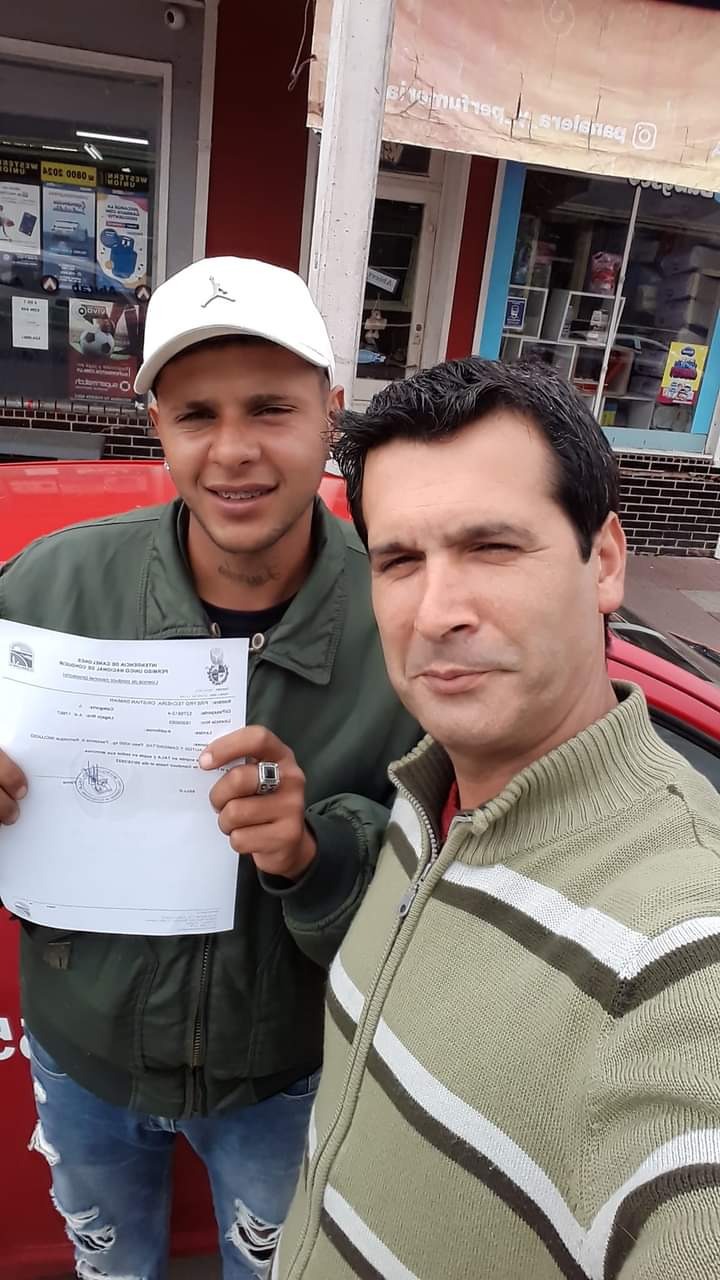 INSTRUCTOR DE MANEJO NICOLAS PONS  