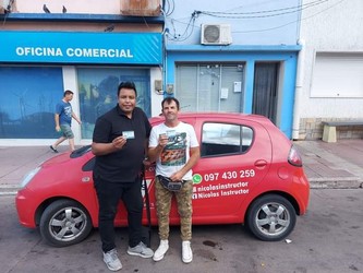 INSTRUCTOR DE MANEJO NICOLAS PONS 