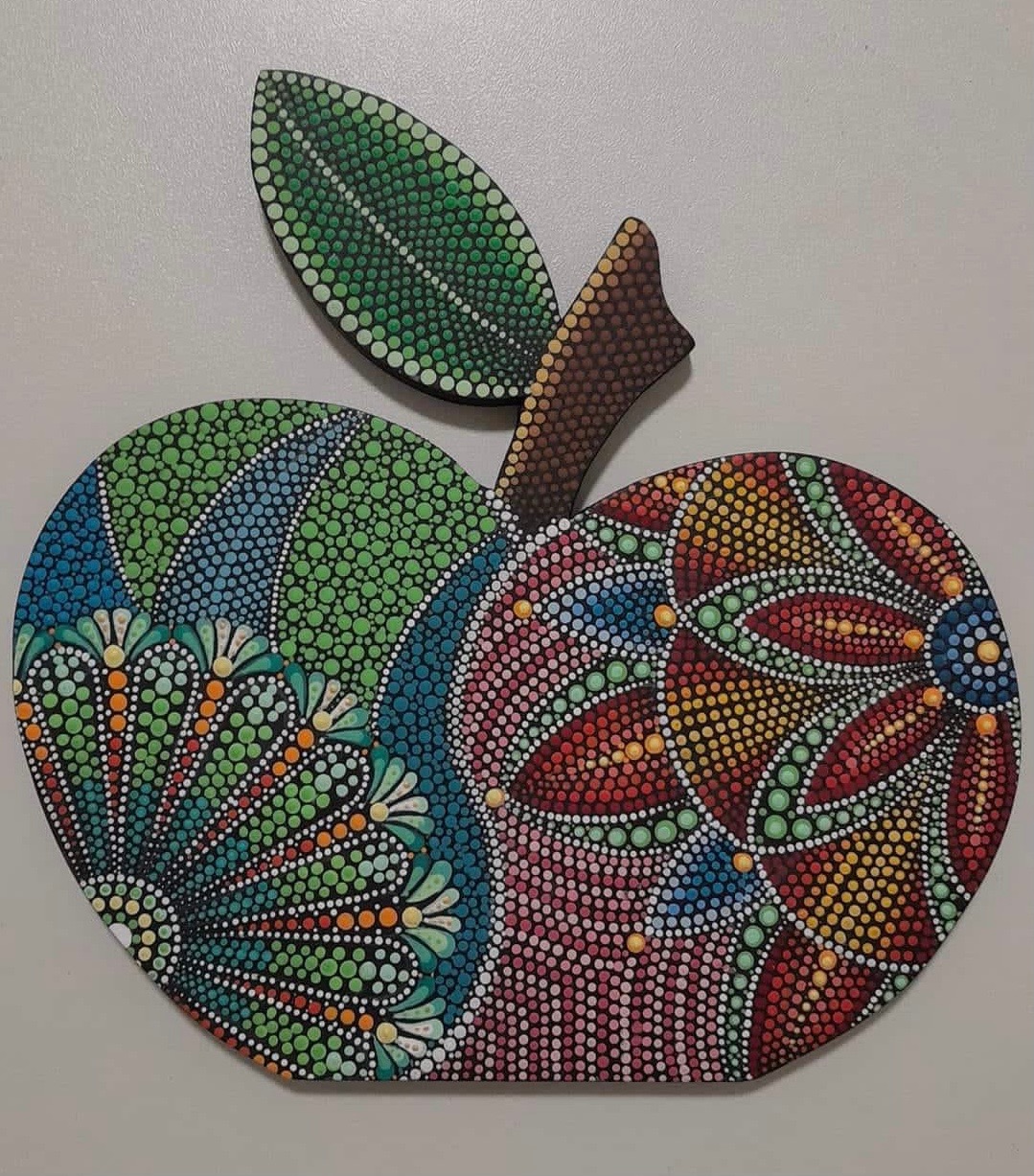 AURICULOTERAPIA HAKELN  