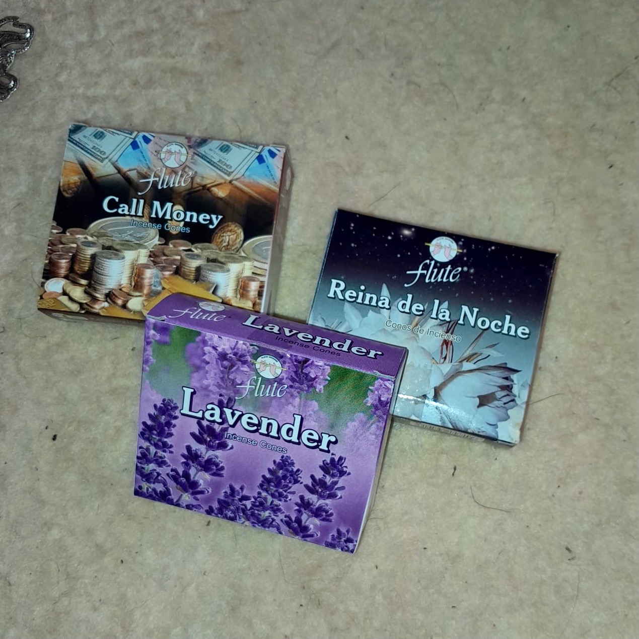 AURICULOTERAPIA HAKELN  