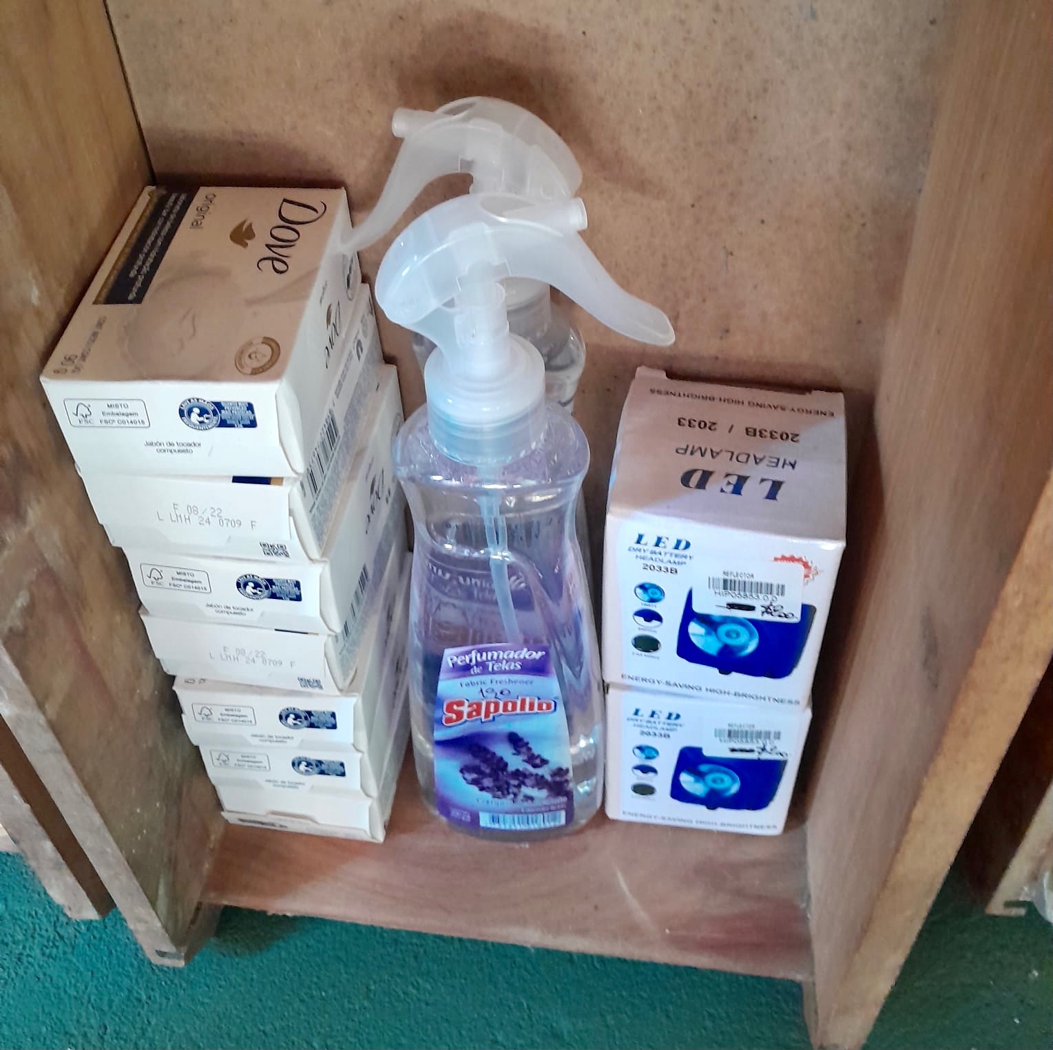 AURICULOTERAPIA HAKELN  