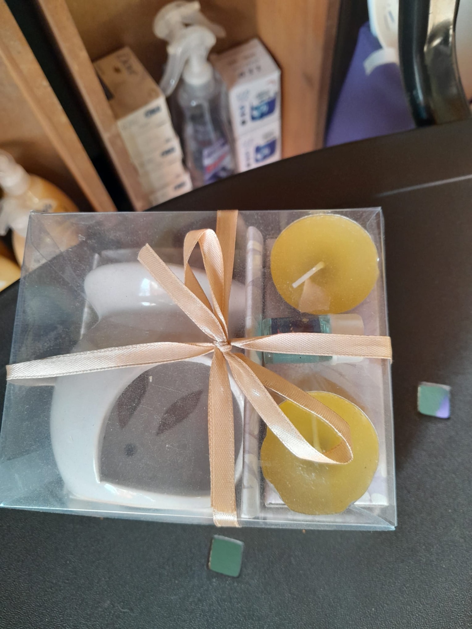 AURICULOTERAPIA HAKELN  