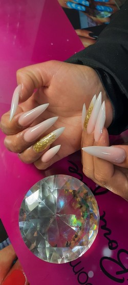 BESOS FUCSIA BOUTIQUE 