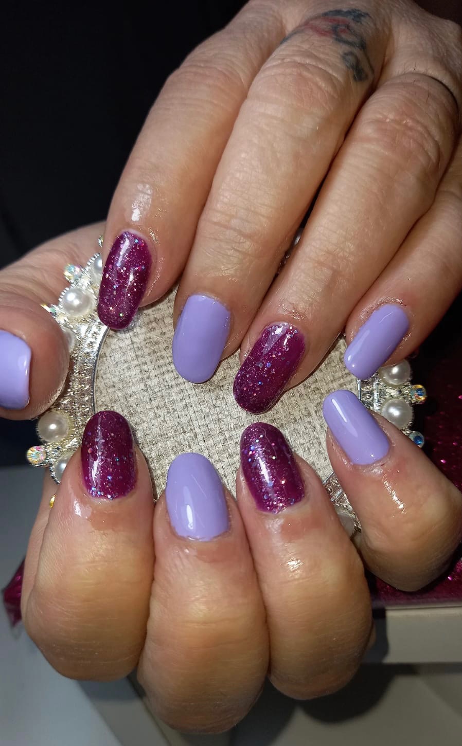 LAS PINDÓ BELLEZA Y OBSEQUIO Manicura  Esmaltado semipermanente 