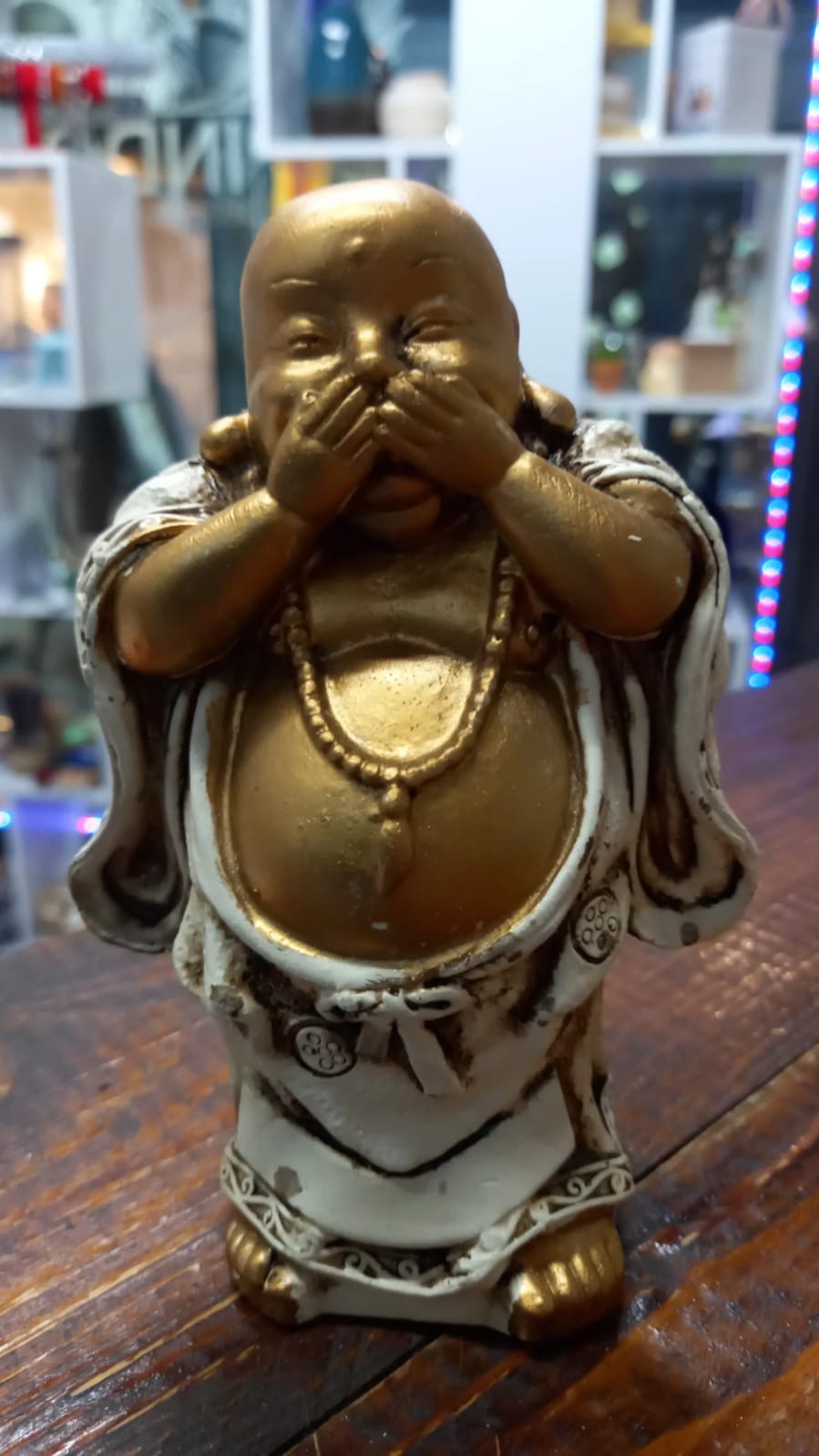 LAS PINDÓ BELLEZA Y OBSEQUIO  