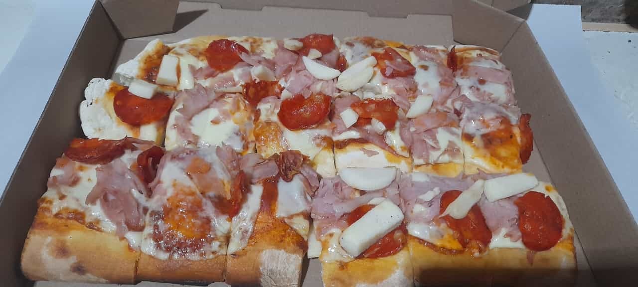 PIZZERIA LA ESTACION PIZZERIA LA ESTACION  Pizza con gustos