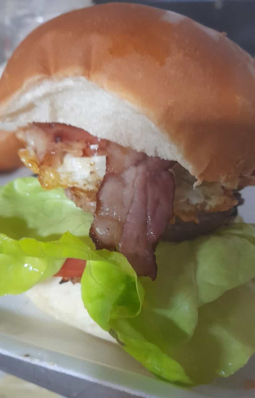 PIZZERIA LA ESTACION PIZZERIA LA ESTACION  Hamburguesa