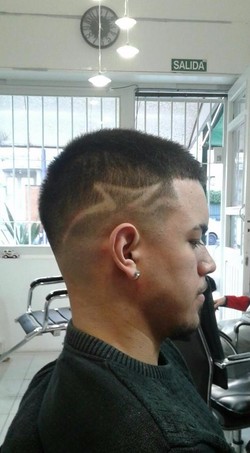 STYLO'S BARBERÍA Y PELUQUERÍA 