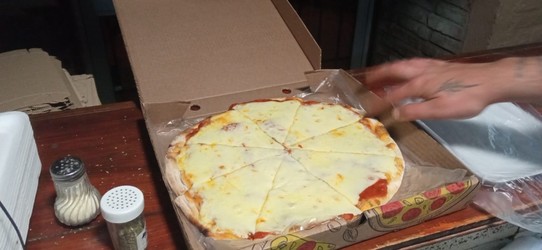 PIZZERÍA EL MAGO Y ROTISERIA PIZZERIA EN BARROS BLANCOS