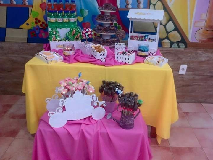 SALON DE FIESTAS Y EVENTOS ARCOIRIS  