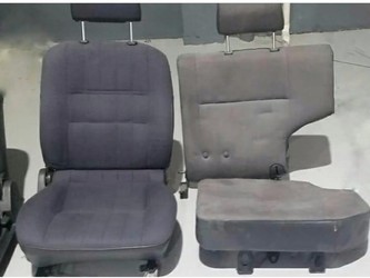 Taller de Chapa y Pintura RM Cars limpieza de tapizados