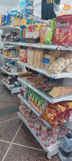 PANADERÍA Y CONFITERÍA LA BARRA 