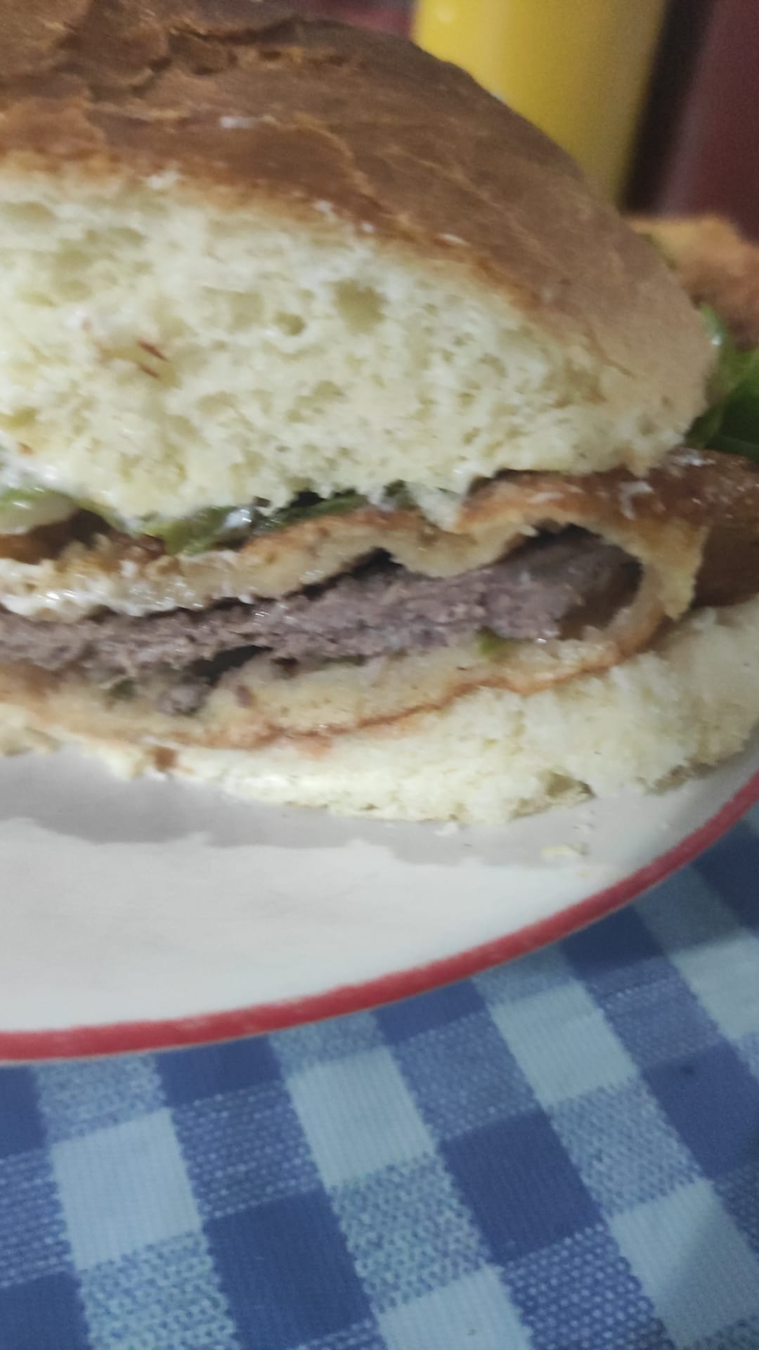 PATIO DE COMIDAS TANIA  