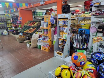 Centro Comercial Andy 