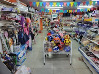 Centro Comercial Andy 