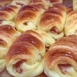 CONFITERIA LAS HERAS 