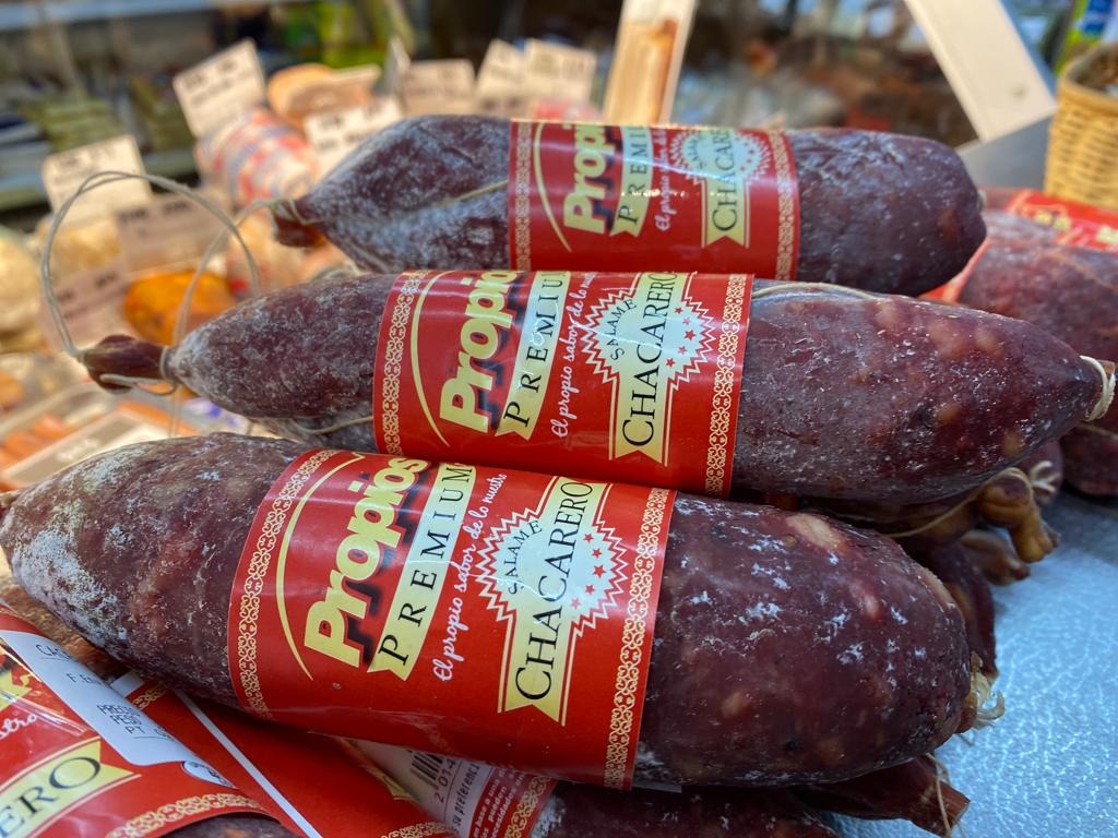 FIAMBRERÍA Y ALMACEN DON CARLOS  