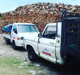 BARRACA DE LEÑA TRES CERROS Leñeria Montevideo Barraca de leña Tres Cerros