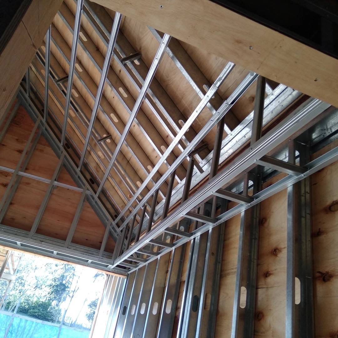 Revestimiento del Este  