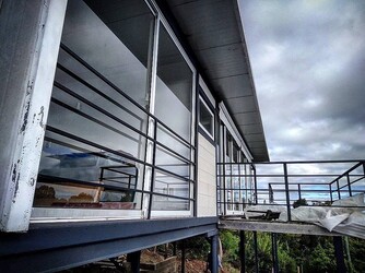 Revestimiento del Este 