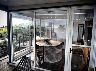 Revestimiento del Este 