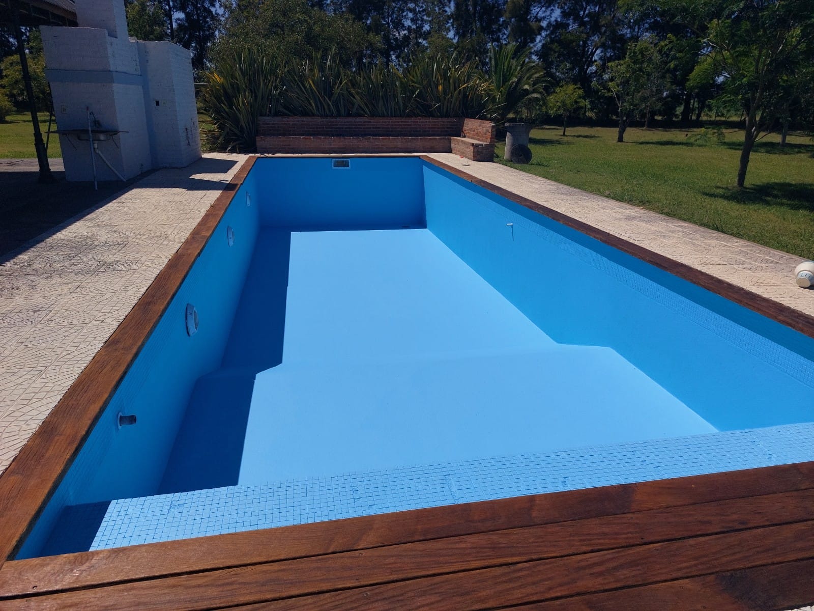 PINTURAS HUGO MARZOA  