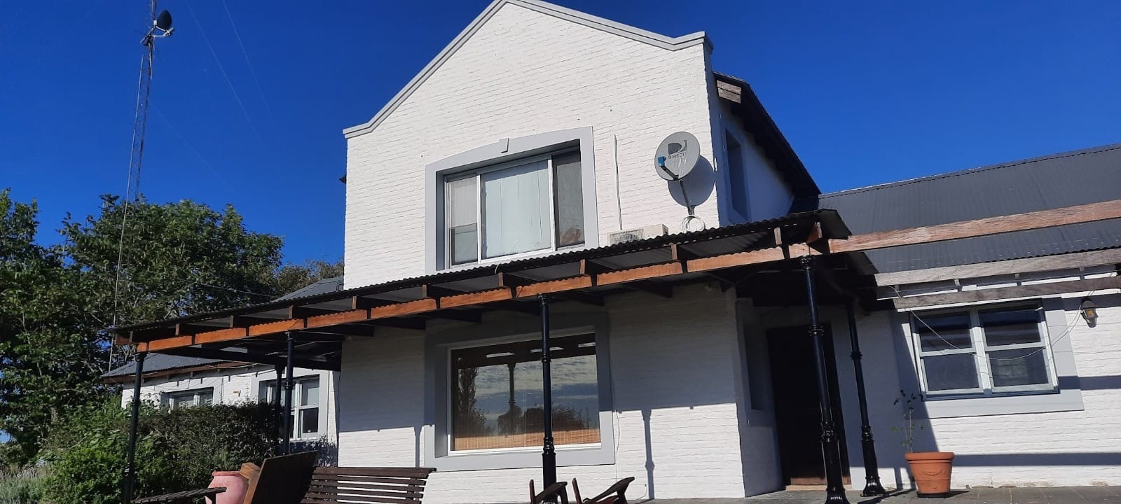 PINTURAS HUGO MARZOA  